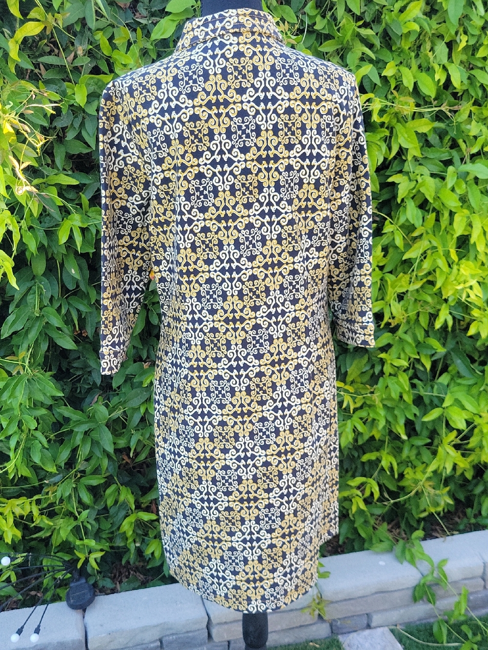 J. McLaughlin Navy and Gold Swirl Midi Catalina Cloth Dress - Picture 7 of 15